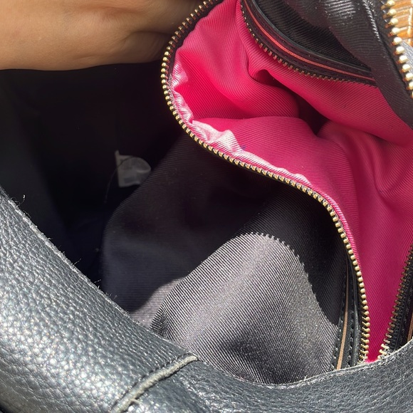 The Sak Black Leather Shoulder Bag - Picture 6 of 8